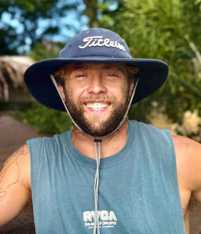 As an accomplished Sports Marketing Manager, Aviv boasts a strong portfolio and an extensive network of water sports athletes, influencers, and emerging talents. With 5 years of experience teaching kitesurfing around the world, Aviv knows and loves the sport from inside out.